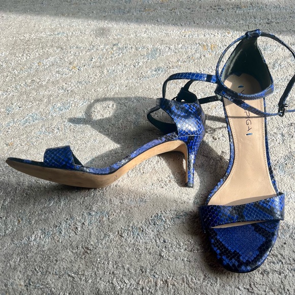 Via Spiga Spring + Summer Sandals - royal blue snake skin - Picture 3 of 5